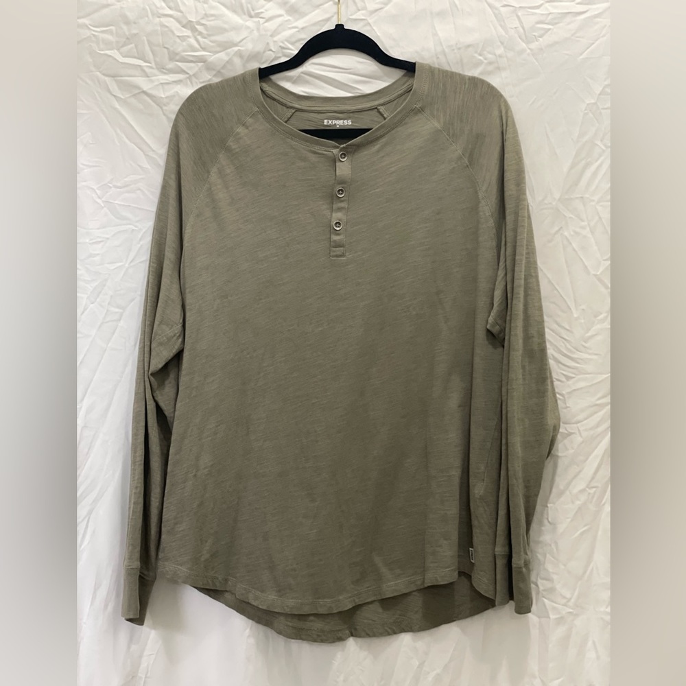 Green Long Sleeve Shirt from Express (Large) - Picture 1 of 1